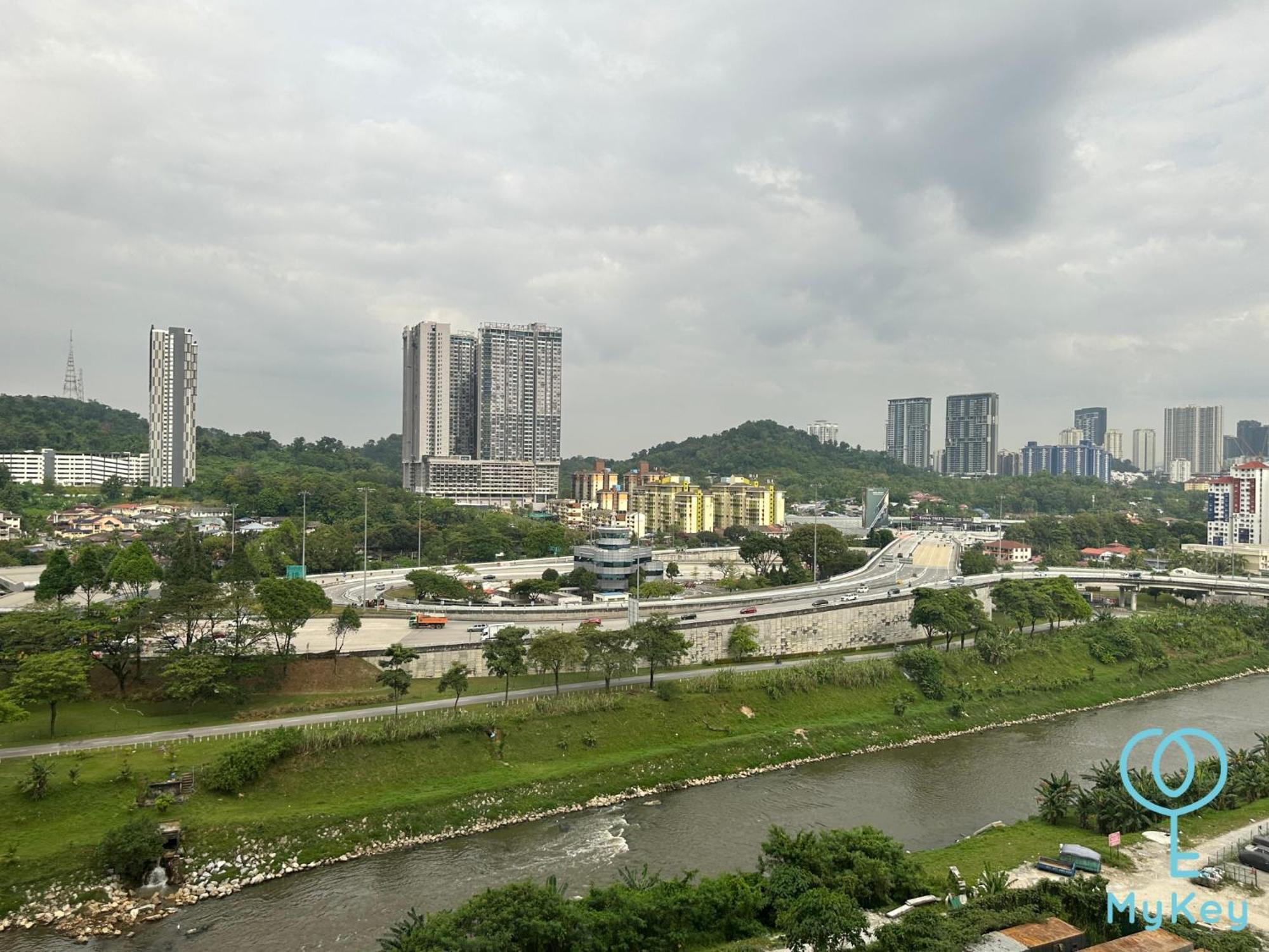 Apartament Millerz Square By Mykey Kuala Lumpur Zewnętrze zdjęcie Seremban