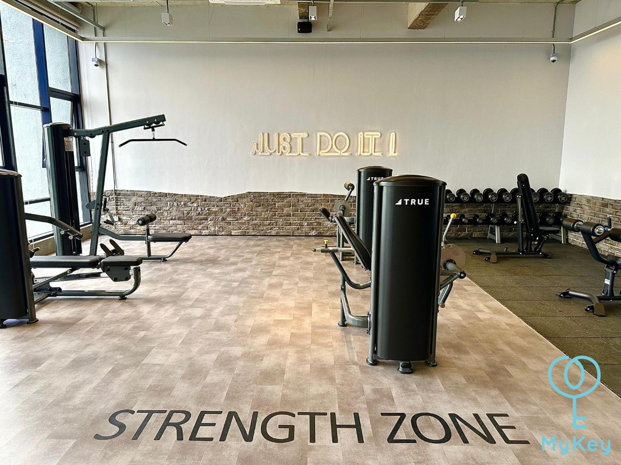 Apartament Millerz Square By Mykey Kuala Lumpur Zewnętrze zdjęcie Strength Zone