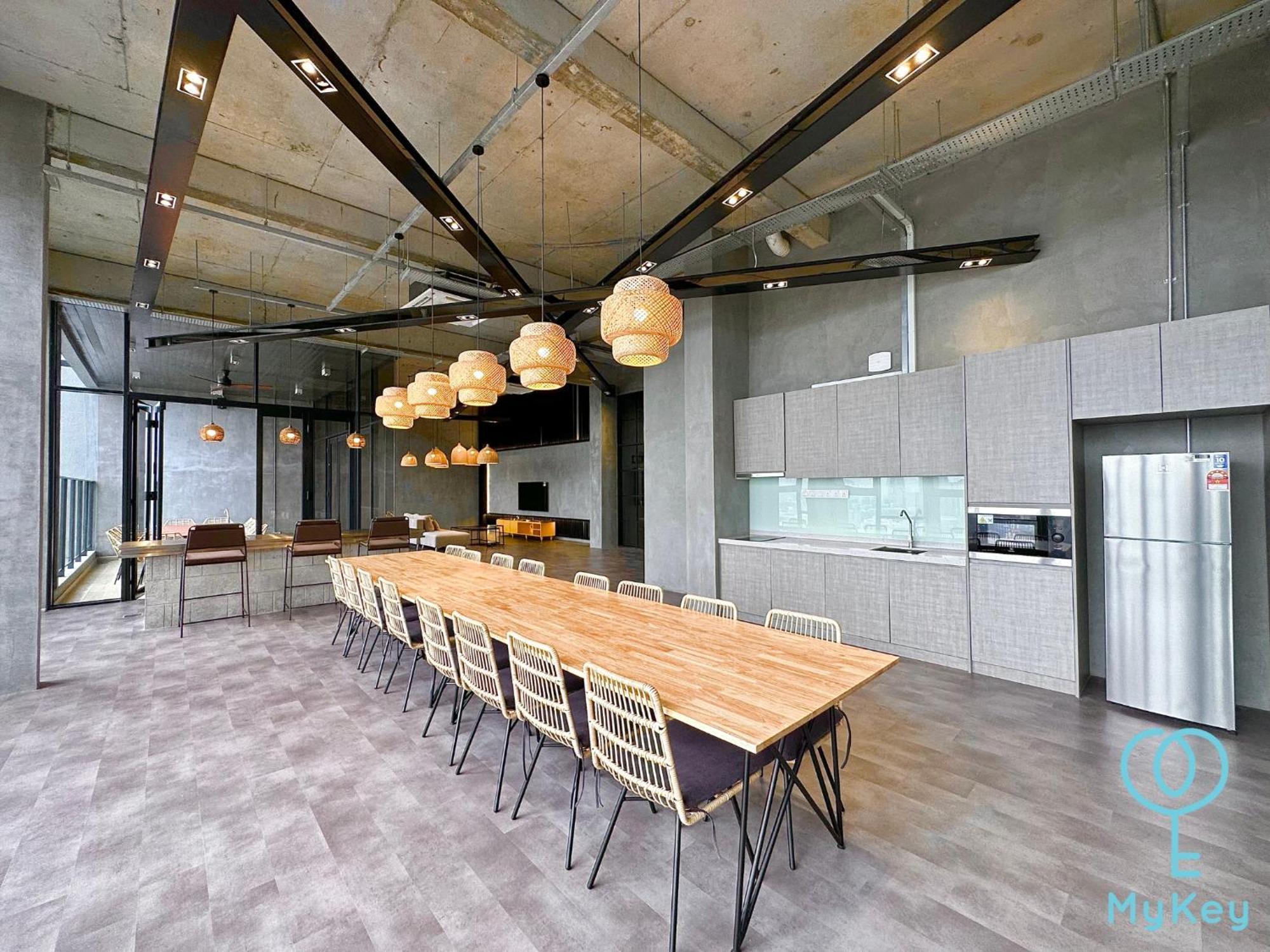 Apartament Millerz Square By Mykey Kuala Lumpur Zewnętrze zdjęcie The kitchen at the 10th floor